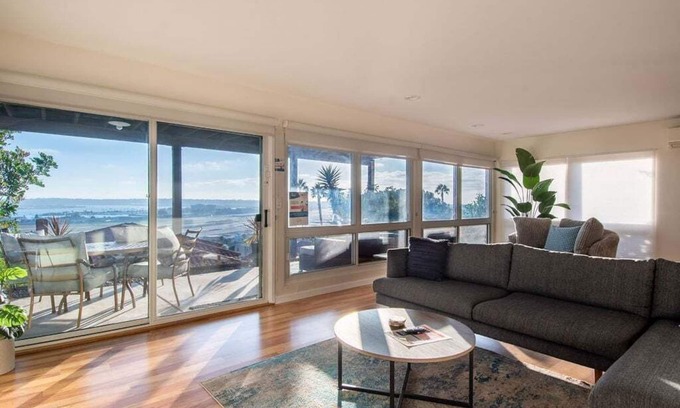 Middletown House | ♥ Best Value in SD! $1M Views; Great Location; Award Winner ♥