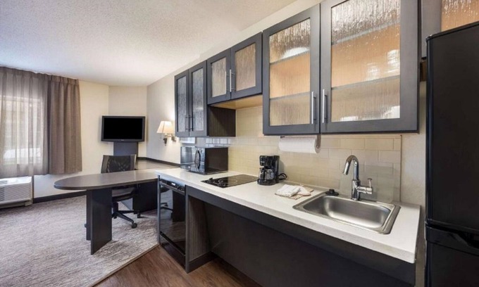 Gwinnett Place Hotel | Best Value, Quality Stay! Spacious Unit with Full Kitchen, Pet-friendly
