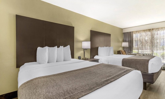 Asheville Hotel | Best Western Asheville Blue Ridge Parkway