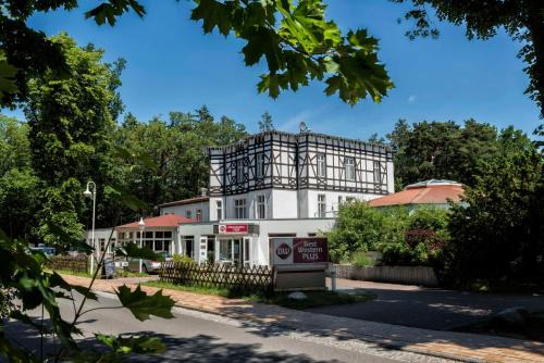 Ostseebad Prerow Hotel | Best Western Plus Ostseehotel Waldschloesschen