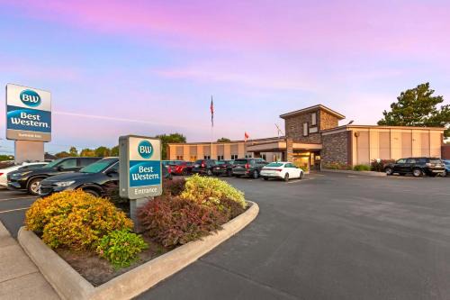 Niagara Falls Hotel | Best Western Summit Inn