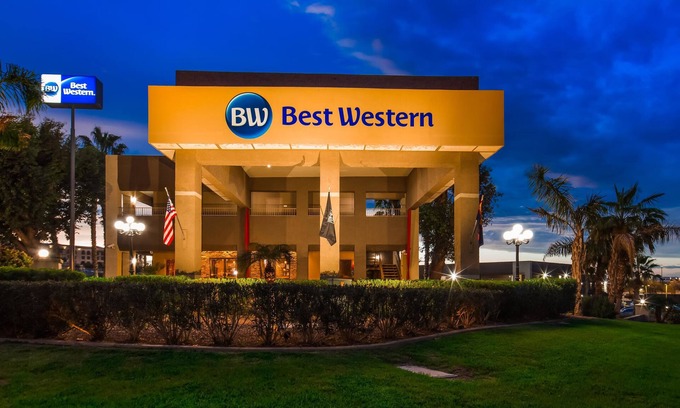 Yuma Hotel | Best Western Yuma Mall Hotel & Suites