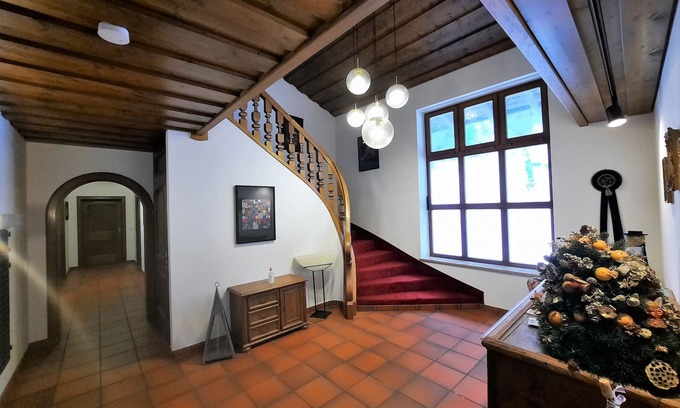 Teisendorf Apartment | Between Mozart and King Ludwig