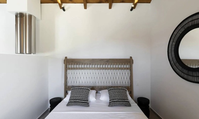 Pella Region Apartment | BH1003 - C - Studio Magnisia