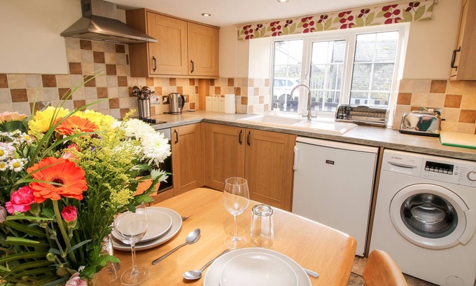 Clun Cottage | Bicton Cottage