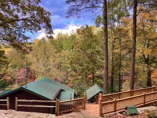Raccoon Ridge Apartment | Big Bear Cave