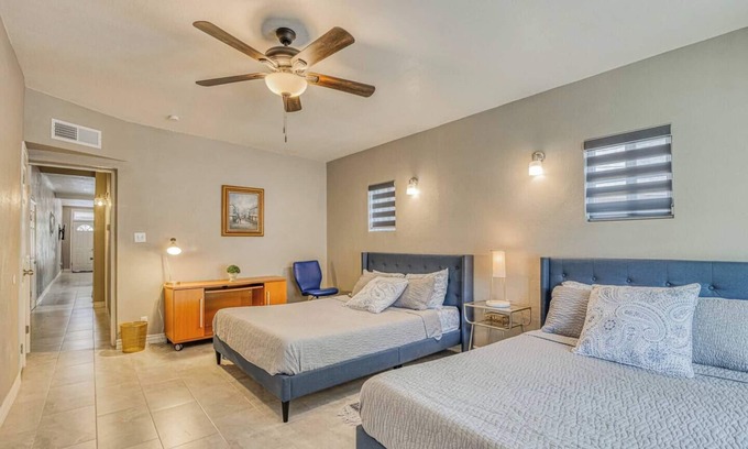 Downtown El Paso House | Big Family? Downtown, Close to All, duplex “A+B”