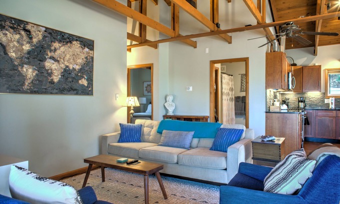 Swannanoa House | Big Mountain View’s - Hiking - Quite Nature Emerson