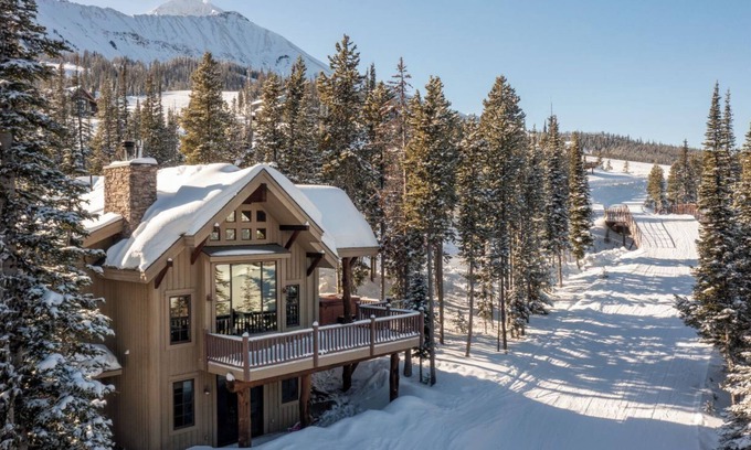 Big Sky Ski Chalet | Big Sky Vacation Rentals: MMH 44 Cowboy Heaven