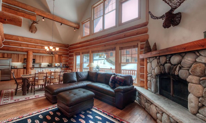 Powder Ridge Cabin | Big Sky Vacation Rentals: PR Rosebud 13