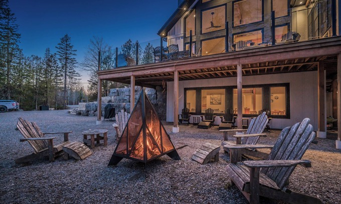 Tobermory Cottage | Big Tub Beach Retreat - Tobermory, Sandy Beach & Peninsula Room