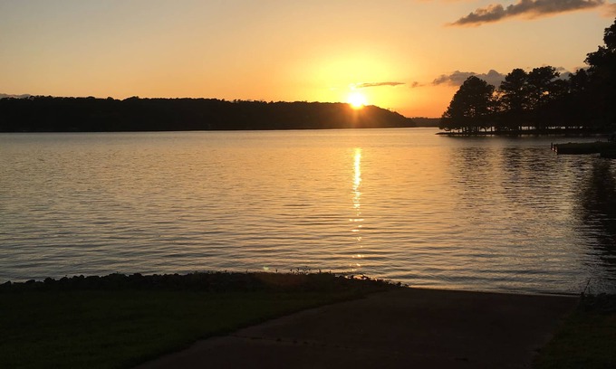 Cullman House | BIG WATER VIEWS ON SCENIC SMITH LAKE
