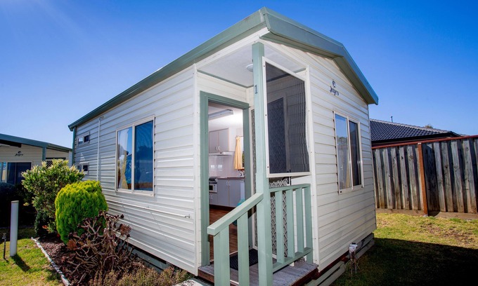 Port Fairy Hotel | BIG4 Port Fairy