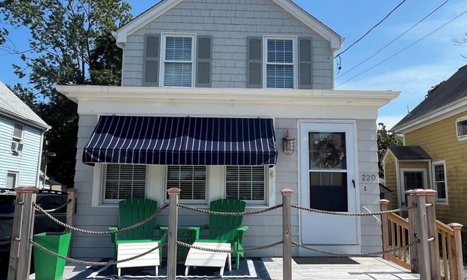 Barrington House | Bikes, Bays & Breezes: Luxury Coastal Home Rental in Barrington, RI