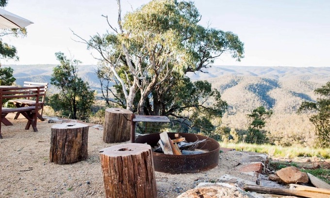 Curraweela RV Rental | Bila - glamping overlooking the Great Dividing Range