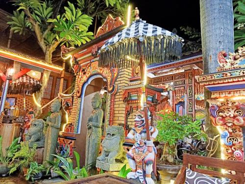 Lovina Hotel | Binaria Museum Hotel