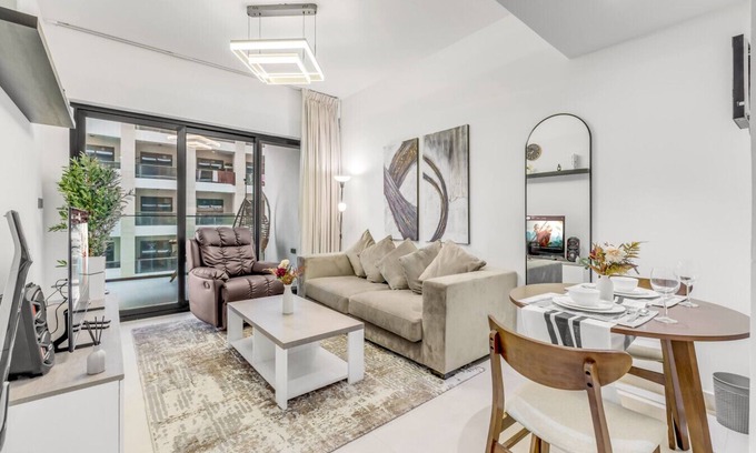 Jadaf Apartment | Binghatti 1-Bedroom Dream Stay