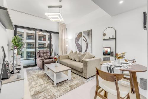 Jadaf Apartment | Binghatti 1-Bedroom Dream Stay