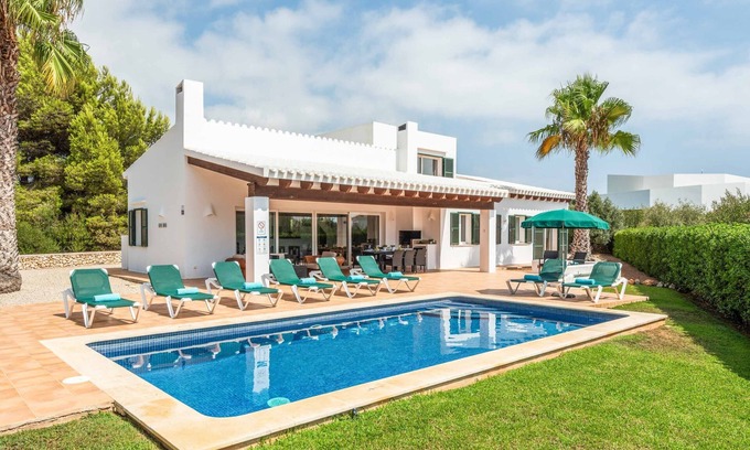 Binibeca Villa | Bini Rosa - Five Bedroom Villa, Sleeps 10