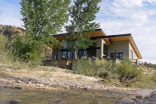 Escalante House | Birch Creek House