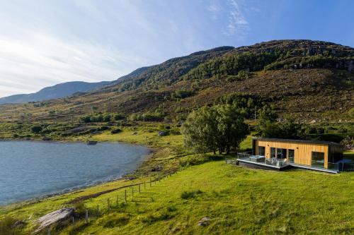 Garve House | Birches Lodge with Hot Tub