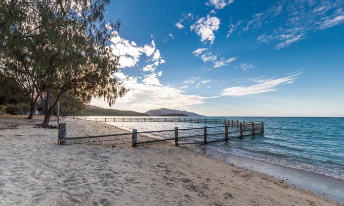 Dingo Beach House | Birdsong House- Dingo Beach