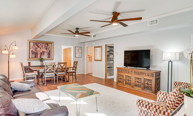 Bisbee House | Bisbee Home w/Private Parking & EV Charger!