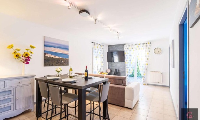 Biscarrosse Villa | Biscarrosse Bourg, jolie petite maison pour 4 personnes avec Terrasse et jardin