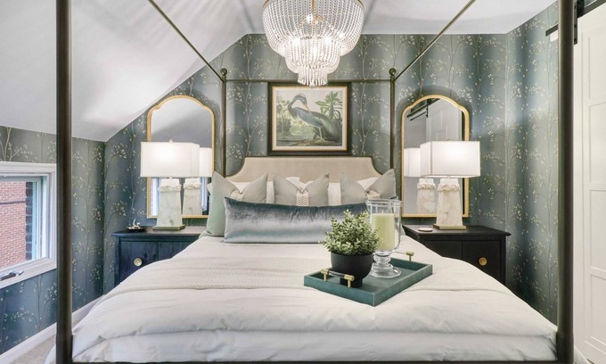 Old Town Alexandria House | Bishop's Terrace - A Poshabodes Luxury Property!