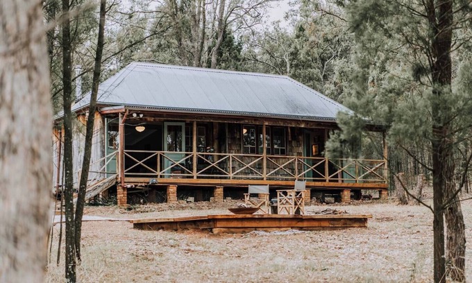 Budgee Budgee House | Black Springs A Romantic Bushland Escape