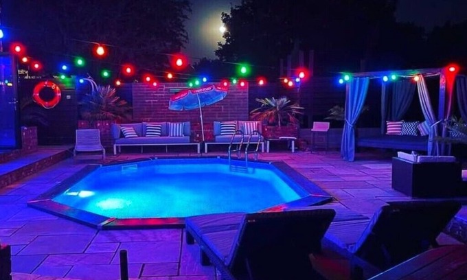 Blaenavon Bed & Breakfast | Blaenavon | UNESCO Countryside Wellness Escape | Pool, Sauna, Ice Bath