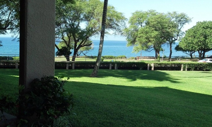 Kihei Condo | Bldg 10, Grd Floor, Ocean View, Large Lanai. Christmas 25 Week Available!