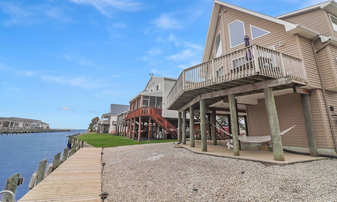 Captain's Cove House | Bliss by the Bay, pet friendly waterfront home with fireplace