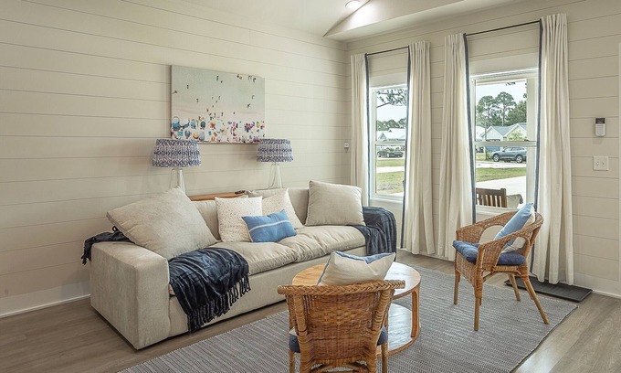 Magnolia Bluffs House | Blissful Coast Escape—Seaside Charm, Tons of Extras + Close to Everything!