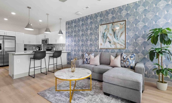 East Raleigh Apartment | Blissful Living 5 Min From Downtown