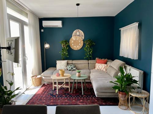 Matiçan Apartment | Blue & Bright Central