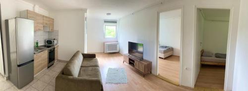 Koszeg Apartment | Blue Coral F3 3 Bedroom and Living room House with garden