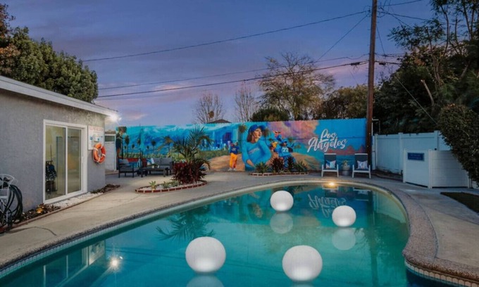 Los Altos House | Blue Haven | Solar Pool Heat + Parking + Billiards