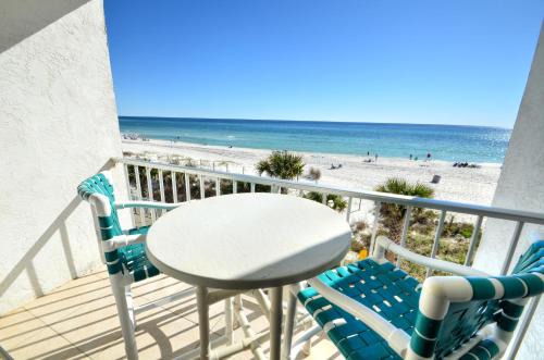 Panama City Beach Apartment | Blue Haven Villa