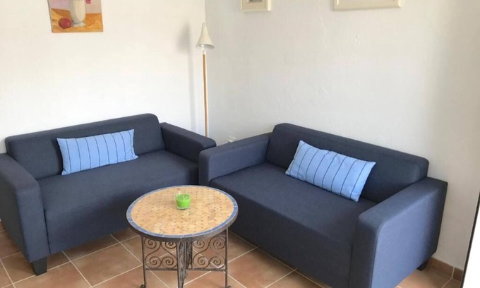 Bolonia House | Blue House. Sea house in Bolonia. 2 minutes from the beach!