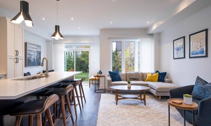 The Blue Mountains House | Blue Mountain Townhome: Patio, Shuttle, Trails!