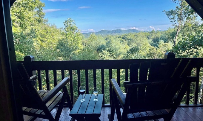 Mineral Bluff Cabin | BLUE RIDGE CABIN with VIEWS, fireplace, hot tub, pool table, and foosball.