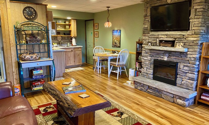 Brevard Apartment | Blue Ridge Mountain Getaway, Pet-Friendly — Welcome!