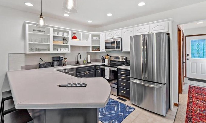 Frank House | Blue Ridge View Pet Friendly, Deck, Grill
