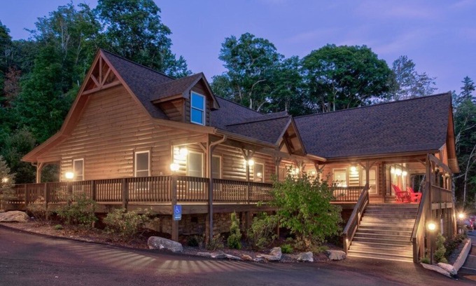 Banner Elk Villa | Blue Ridge Village (Banner Elk) - 2 Bedroom Villa
