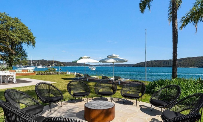Palm Beach House | BLUE SHORES by Palm Beach Holiday Rentals