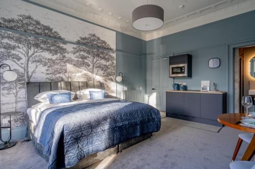 Paisley Apartment | Bluebell Studio Glasgow Airport
