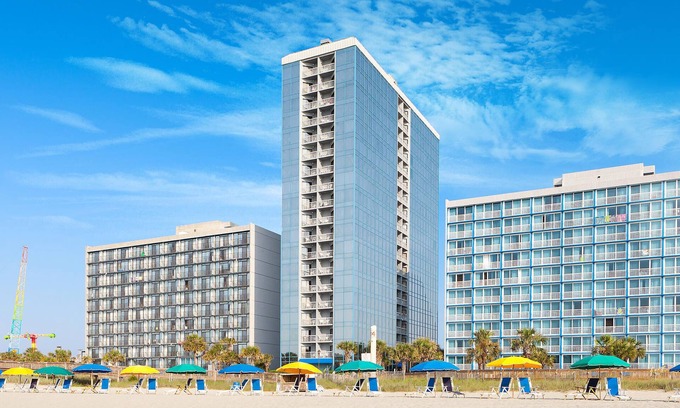 Downtown Myrtle Beach Resort | Bluegreen Vacations Seaglass Tower- 1 Bedroom Unit Sleeps 4!