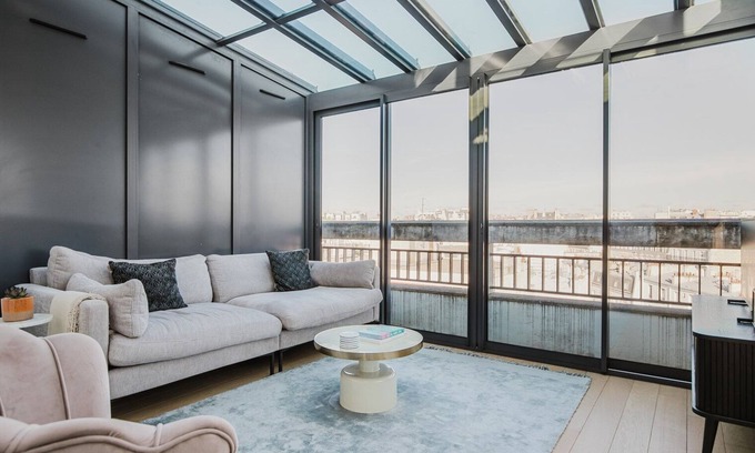 Passy Apartment | Blueground | La Muette, balcony, nr landmarks
