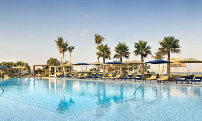 Dubai Resort | Bluewaters Beach hotel